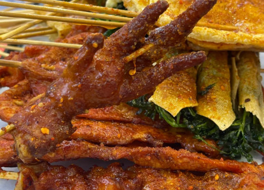 10萬在三四線小城開冒菜店，能闖多大的名堂？