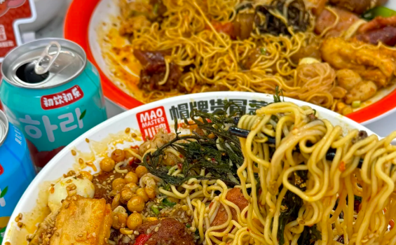十多萬在縣城開帽牌貨冒菜店，夠嗎？